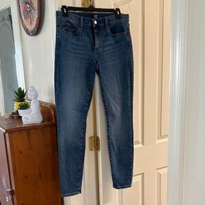 GAP Women's Dark Blue Skinny Jeans